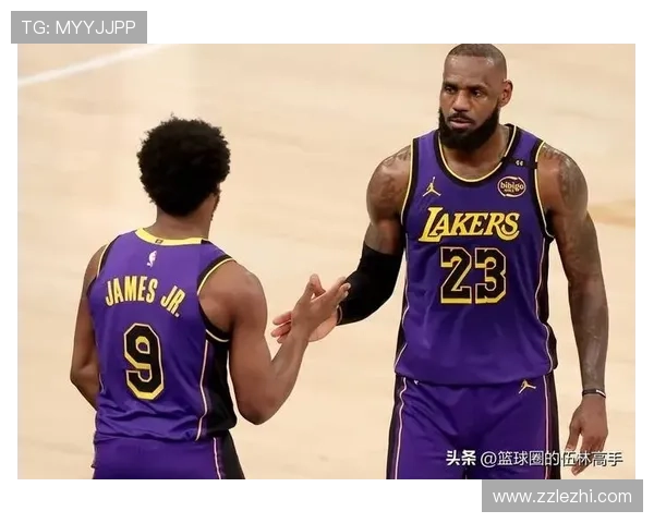 詹姆斯领衔湖人全员状态火热 新赛季NBA强队争夺战愈加激烈